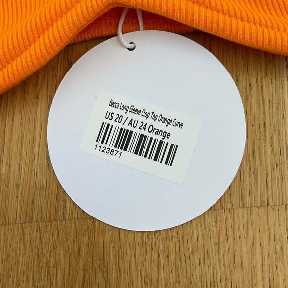 Princess Polly Becca Long Sleeve Crop Top in Orange Curve - Picture 3 of 10